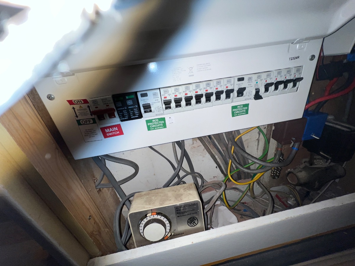 Electrician: Image 8